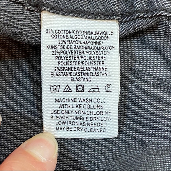 Free People Mini Skirt, size 2 - Picture 7 of 9